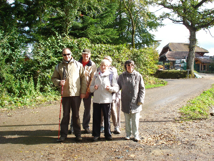 Randonnée pédestre lors de la course de La PerJusienne en 2013 avec lees JSP de la Roche-sur-Foron